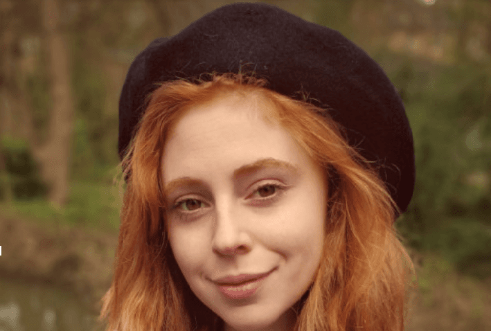 Portrait of Zoe Allen