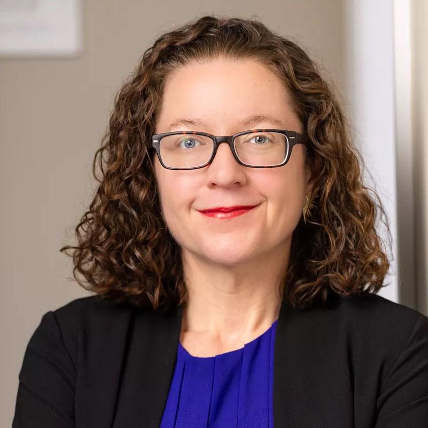 Headshot of Jen Benoit-Bryan, director of SMU DataArts.