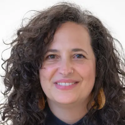 Headshot of Jovanna Garcia Soto, a program director at Grassroots International.